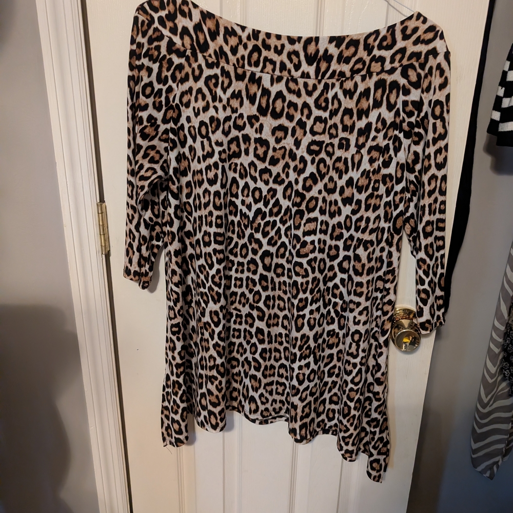 Chico's Leopard Print Tunic in Beige, Black & Brown